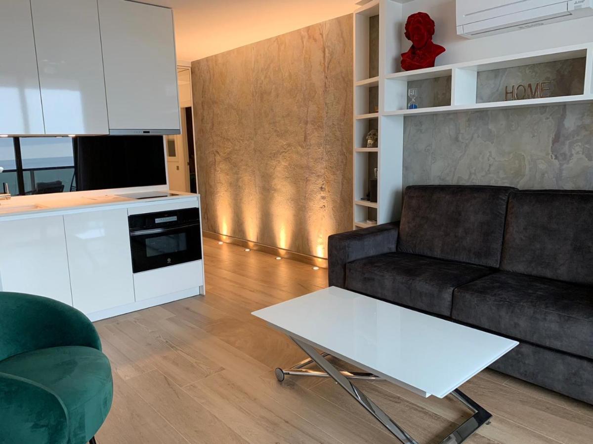 Luxurious Flat With Magical Sea View Apartment มาร์เบยา ภายนอก รูปภาพ